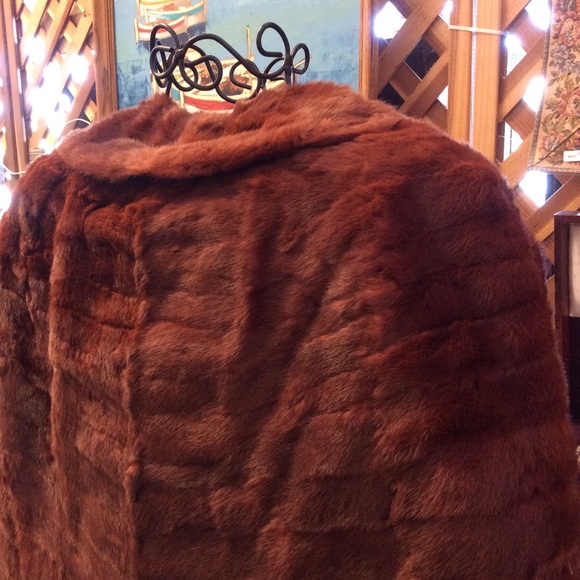 Vintage Inga Umland Red Fur Stole - Picture 5 of 8